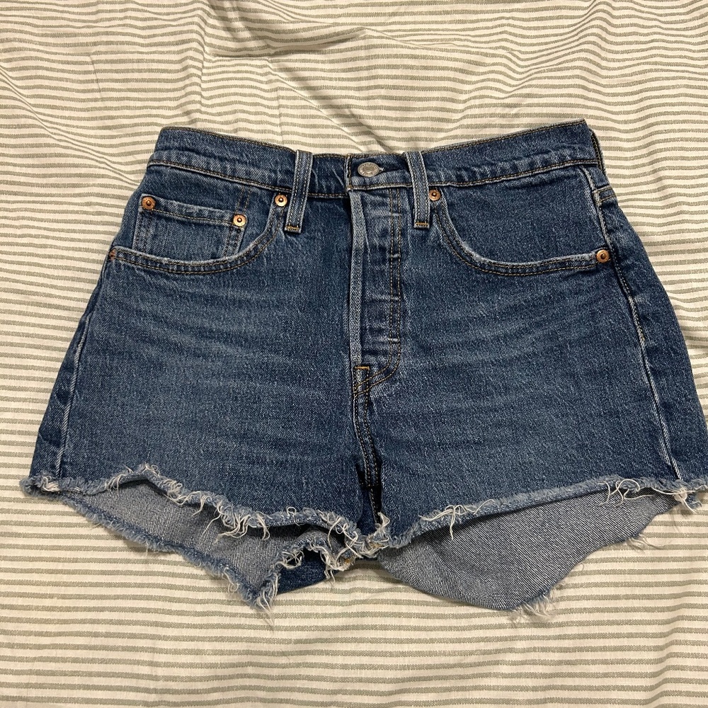 levi’s 501 short